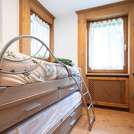 Appartamento 4 Posti Letto بوركا دي كادوري المظهر الخارجي الصورة